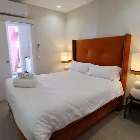 Apartment Navas 201 Elegant